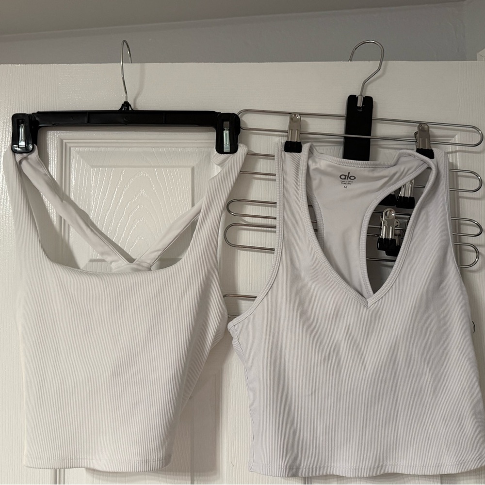 2 ALO Yoga White Cut Out Crop Tank